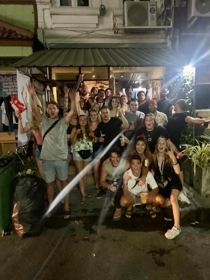 Bodega Phuket Patong (Adults Only) Hostel Exterior photo